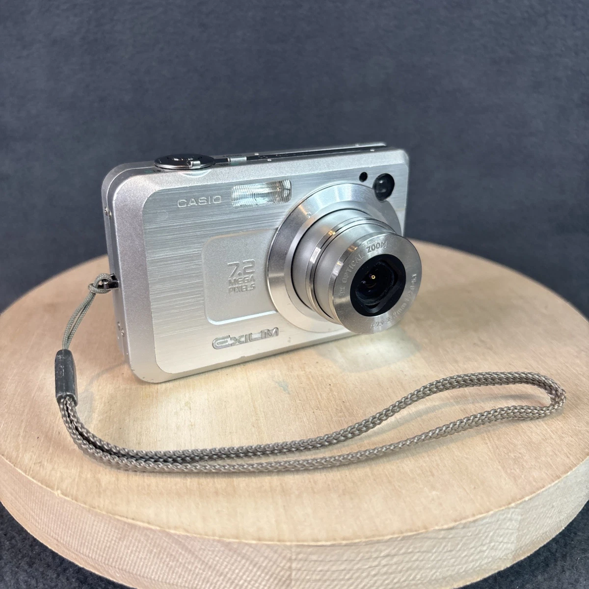 CASIO EXILIM EX-Z750 コンパクトデジタルカメラ コンデジ Amazon