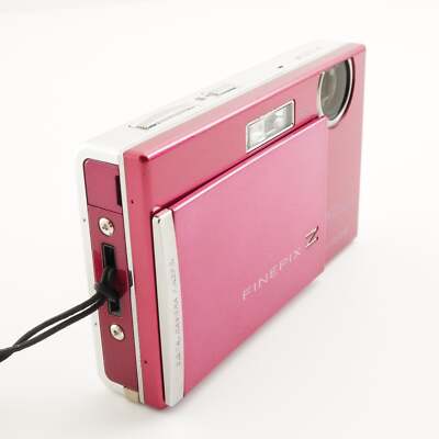 FUJIFILM FinePix Z100fd Pink In Box With 4GB SDHC Card from Japan