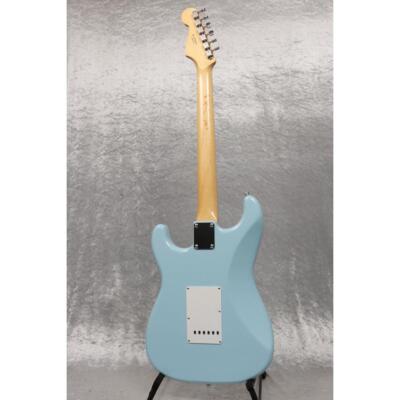 Fender japan FSR Collection Traditional 60s Stratocaster Daphne