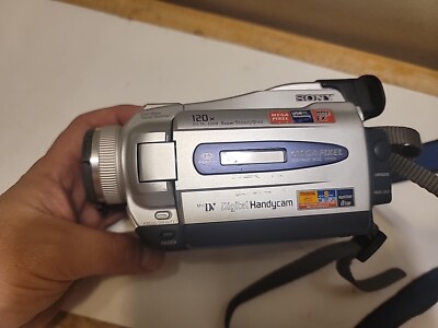 Sony DCR-TRV27 MiniDV Handycam Handheld Video Camera (For Parts