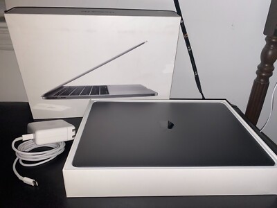 Apple MacBook Pro 13.3