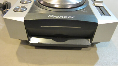 Pioneer CDJ-200 DJ Turntable Player Controller Mix Loop CD MP3