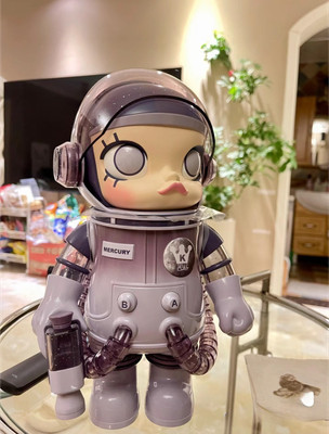 POP MART Mega Space Molly PLANET 400%