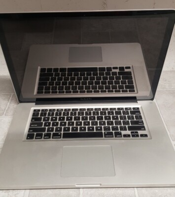 Apple MacBook Pro 15