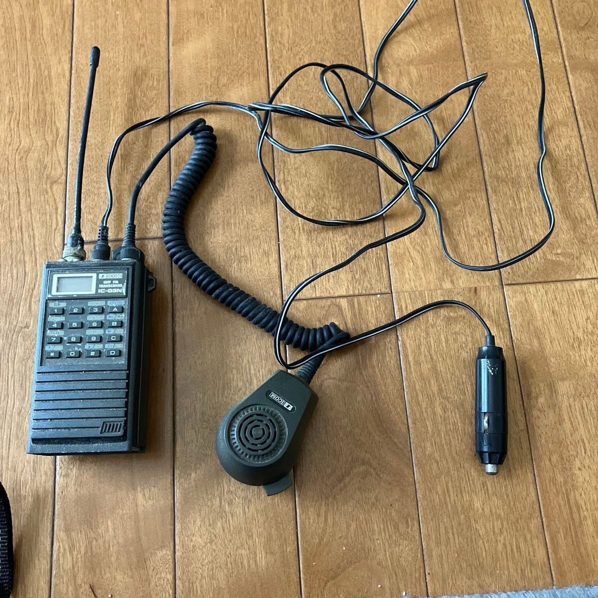 ICOM S-70ハンディ機 ICOM S-70ハンディ機 【公式通販】
