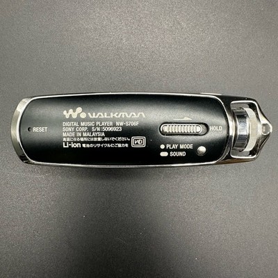 ポータブルプレーヤー SONY WALKMAN NW-S706F 4gb, black ポータブル