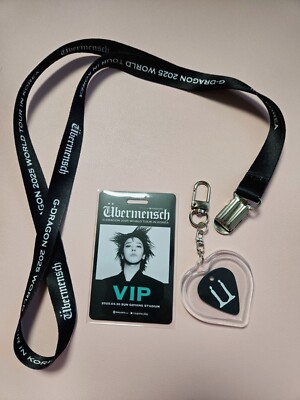 Official G-DRAGON Guitar Pick+VIP MINT ID badge SET Übermensch
