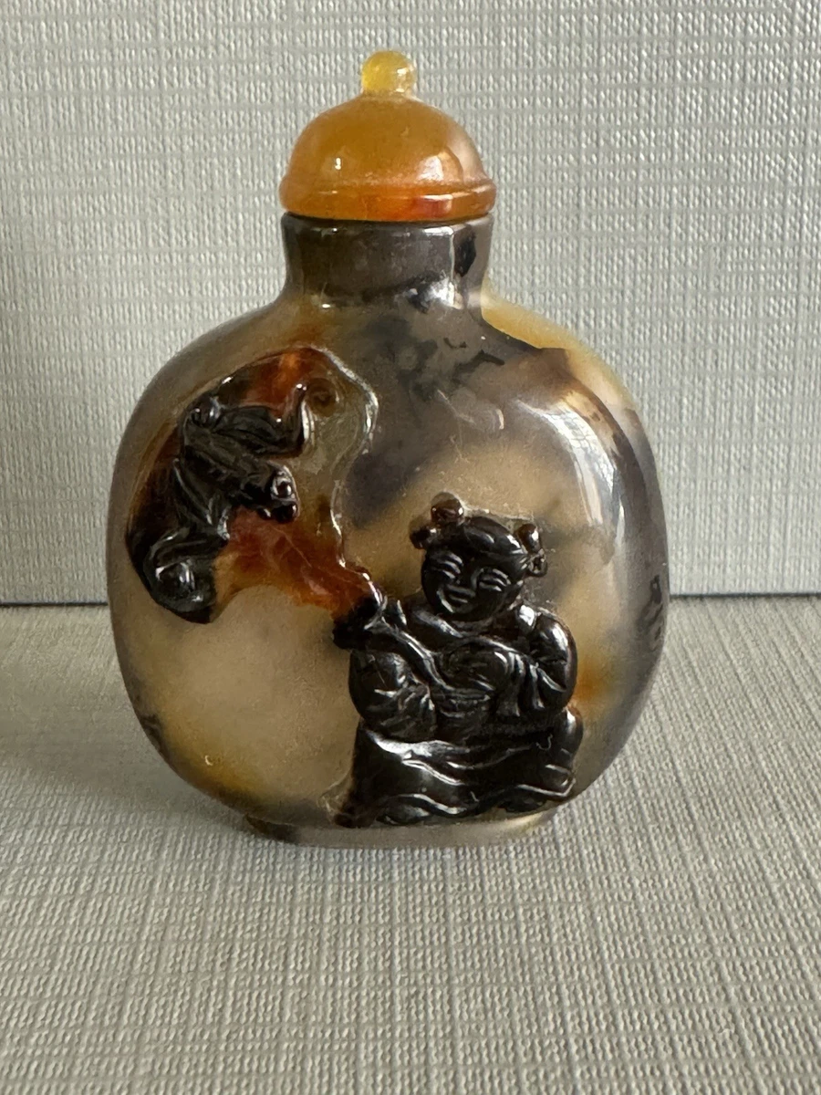 鼻煙壺 〓 SOTHEBY&CO. FINE CHINESE SNUFFBOTTLES 1974年開催の