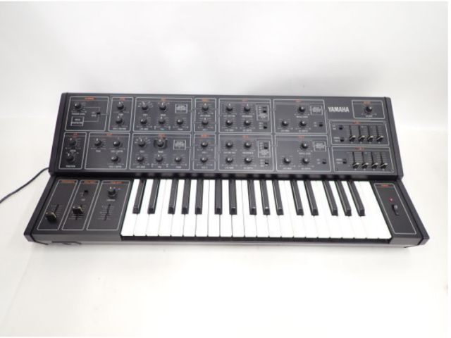 Yamaha CS-15 Vintage Analog Monophonic Synthesizer Working Classic