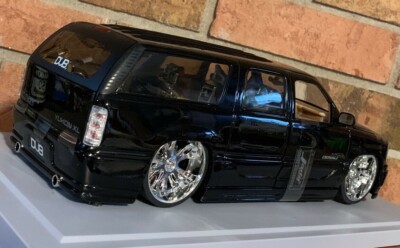 1/18 JADATOYS GMC ユーコン デナリ アメ車 dub YukON DENALI1:18