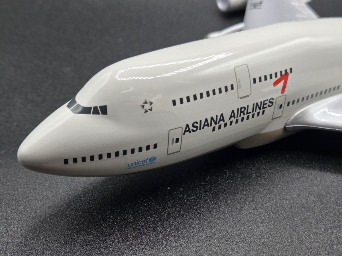 Inflight アシアナ航空 Boeing 747-400 1:200 モデル Inflight