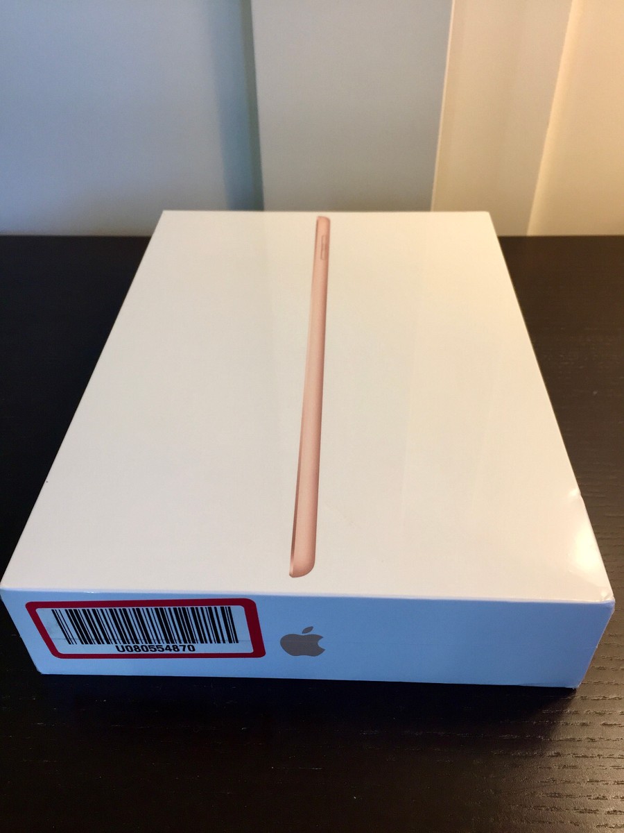 Apple iPad (6th Generation) A1893 32 GB, Wi-Fi, 9.7 in - Gold for