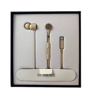 Beats by Dr. Dre urBeats 3 Headphones Wired Lightning Connect, Mic