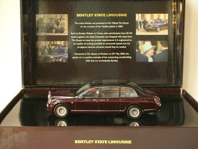 Bentley State Limousine Queen Elizabeth II sedan die-cast model