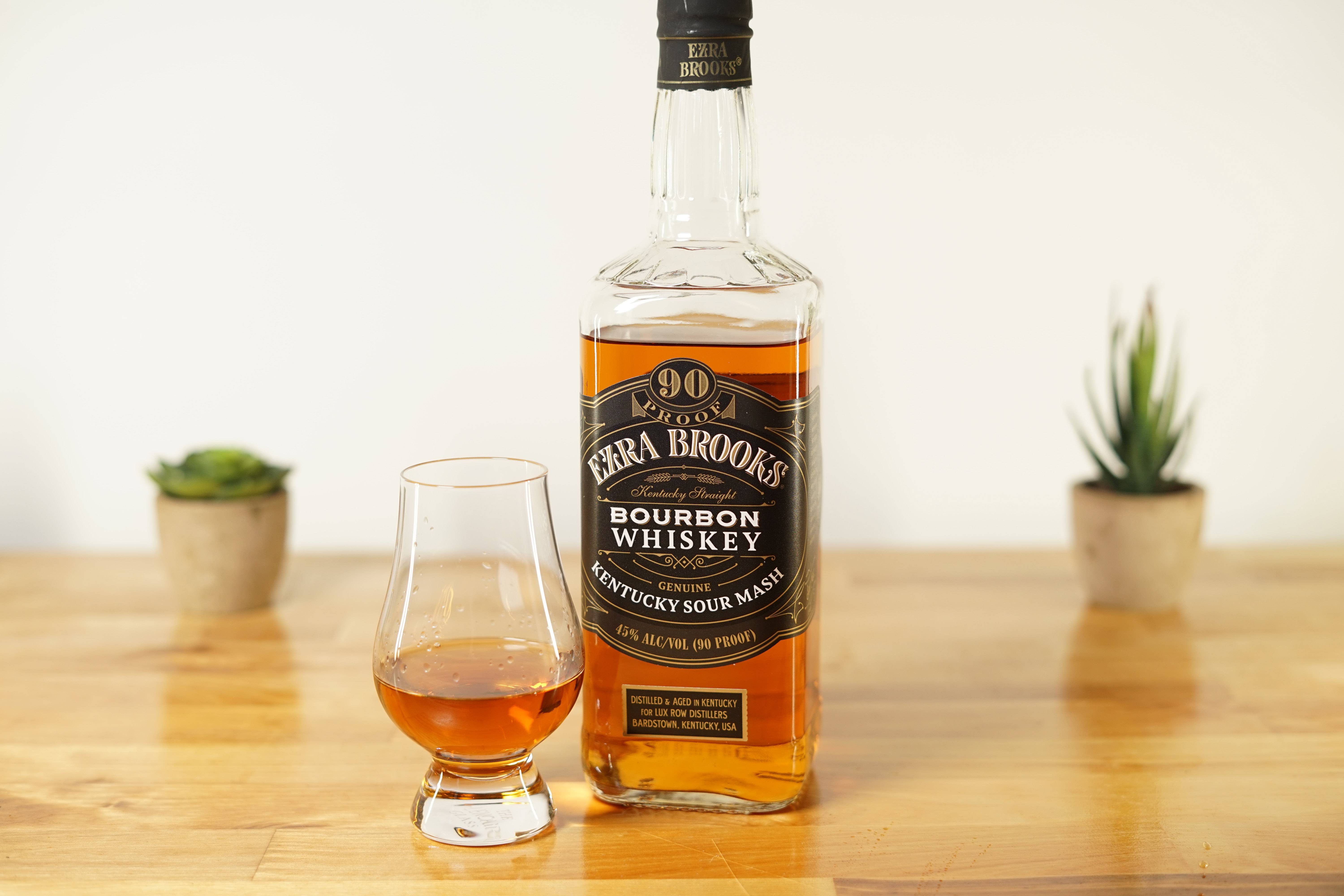 レビュー #1927 - エズラ・ブルックス バーボンウイスキー : r/bourbon