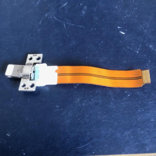 BOSE SoundDock Series Ⅲ iPhone(ライトニング端子) Amazon.co.jp