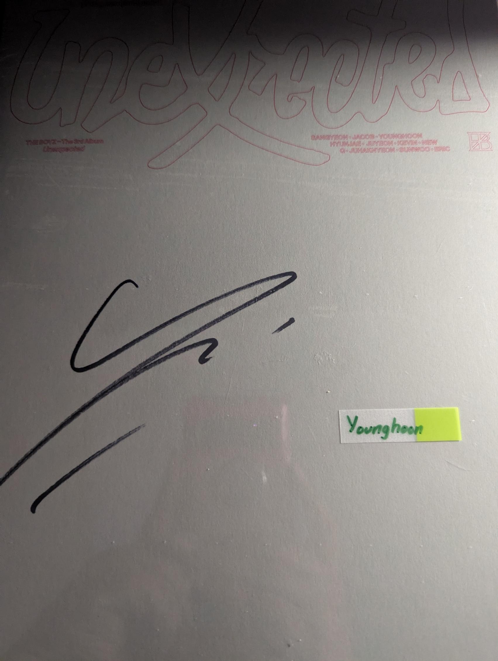 The Boyz - サインの特定を手伝って : r/kpopcollections