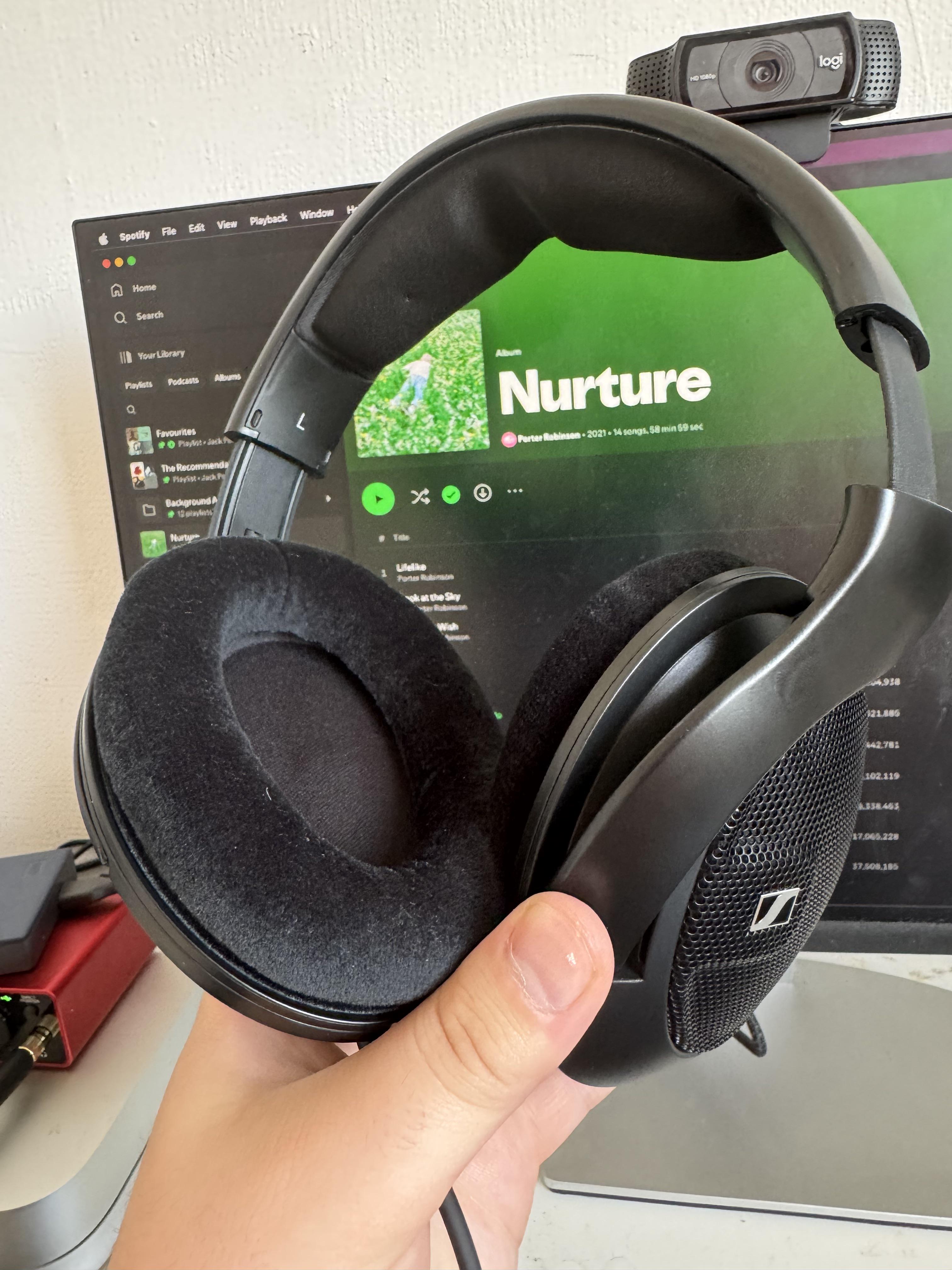 Just got my first open-backs: the Sennheiser HD560s! : r/headphones