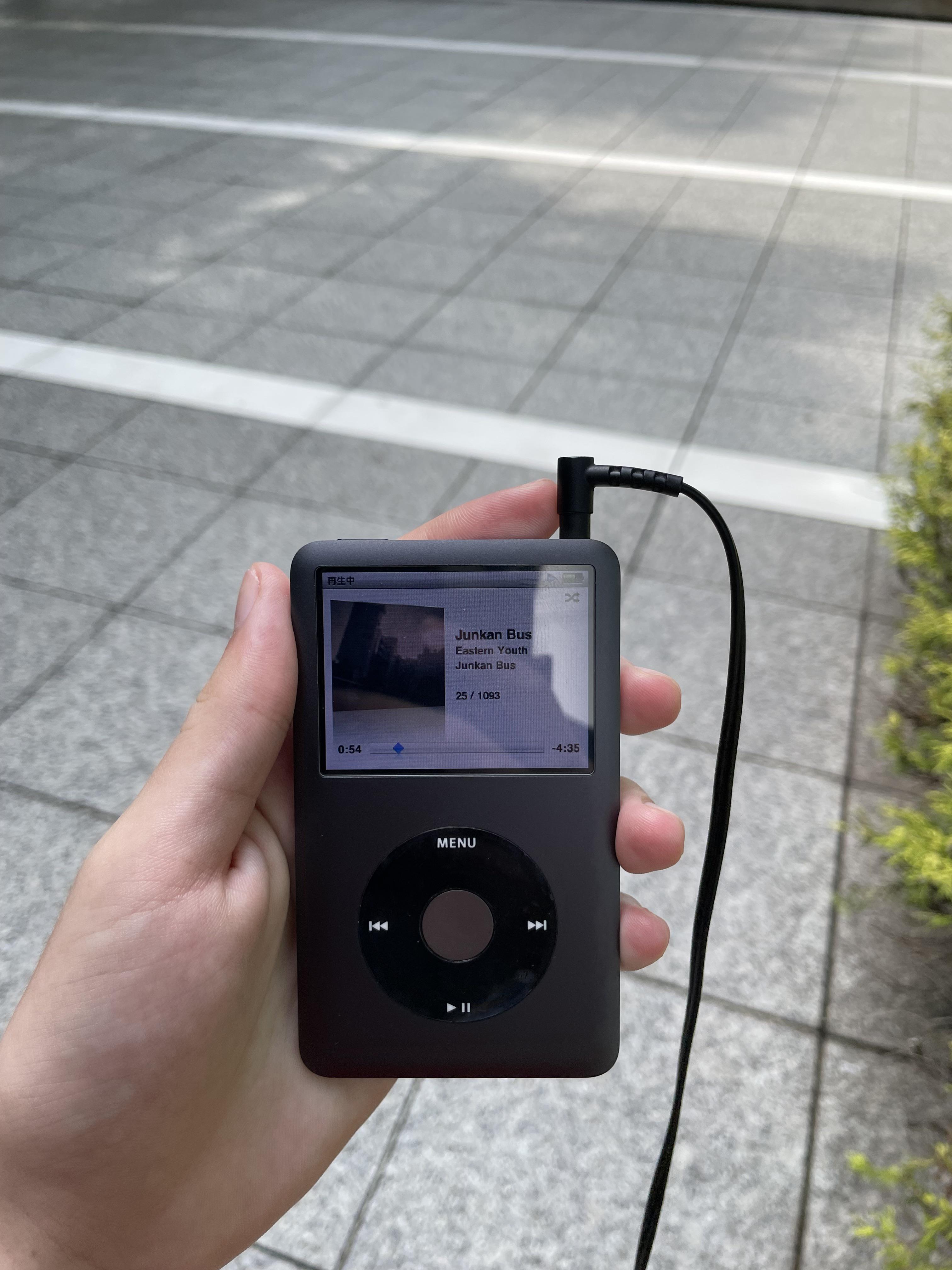 ハードオフで初めてのiPod（Classic 7th gen 160GB）を手に入れたんだ