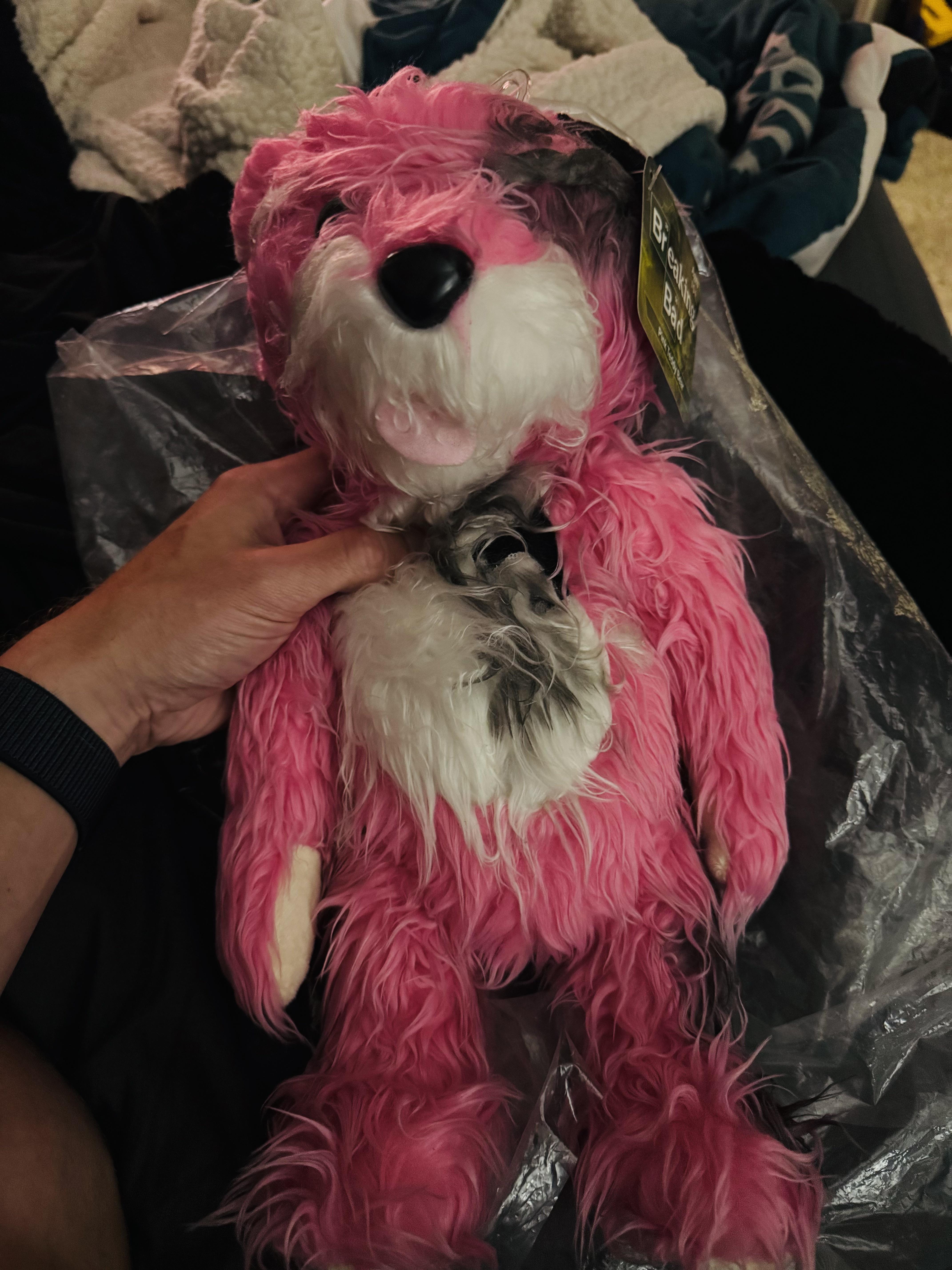 Pink Teddy Bear : r/breakingbad