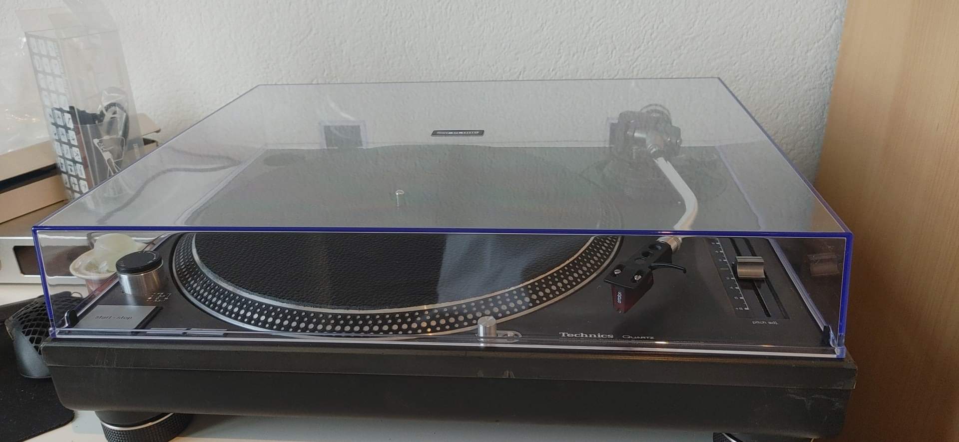 Reloopのダストカバー、SL1200にピッタリ合うんだよね。150ドルも節約