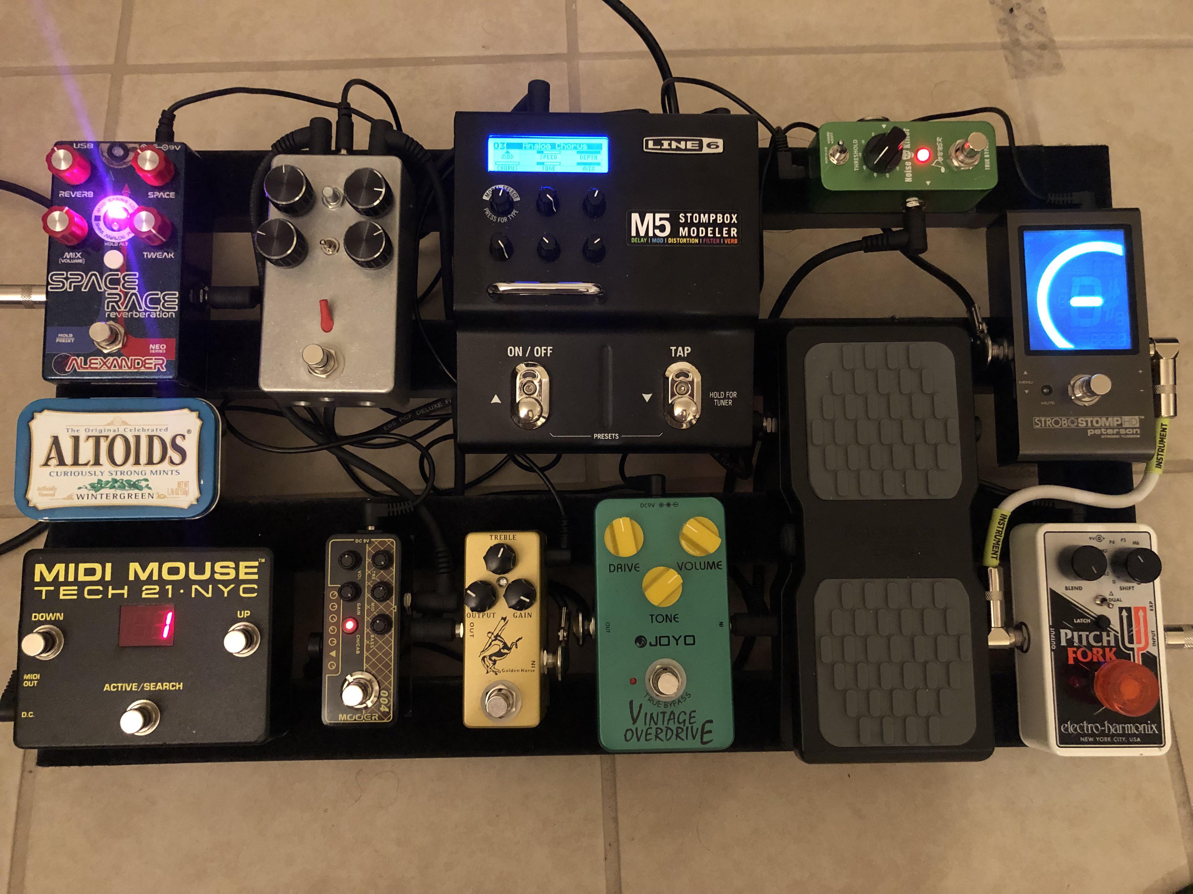 NPDx2: Tech21 Midi Mouse & EHX Pitchfork : r/guitarpedals