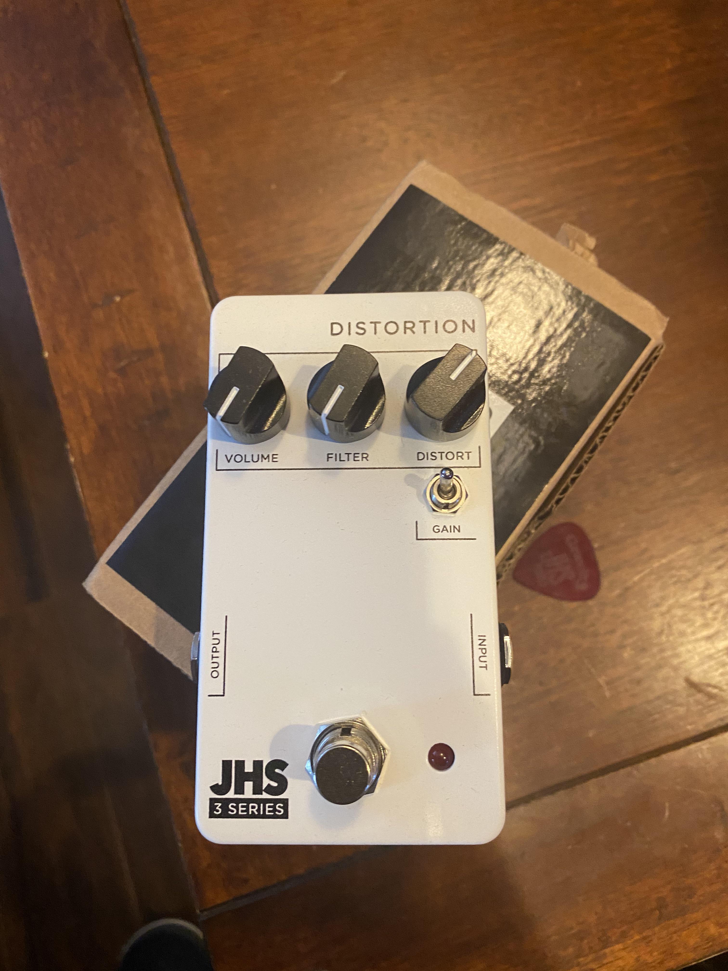 New pedal: JHS 3 Series Distortion : r/guitarpedals