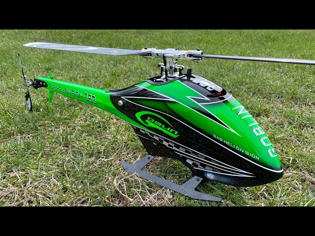 ラジコンヘリ ゴブリン380ラジコンヘリ ゴブリン380 限定品コブラ一式