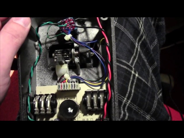 CRY BABY GCB-95トゥルーバイパス化 Red LEDモディファイ CRY BABY GCB