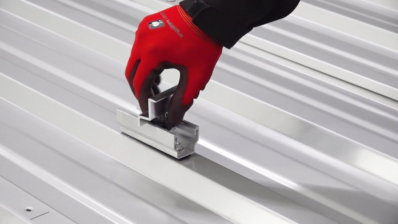 Krannich Solar Japan: 折板屋根・ハゼ屋根用ラック金具