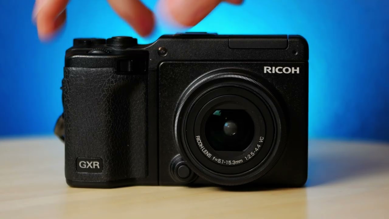 Ricoh GXR S10 24-72mm Review - Tiny 10MP CCD Magic - YouTube