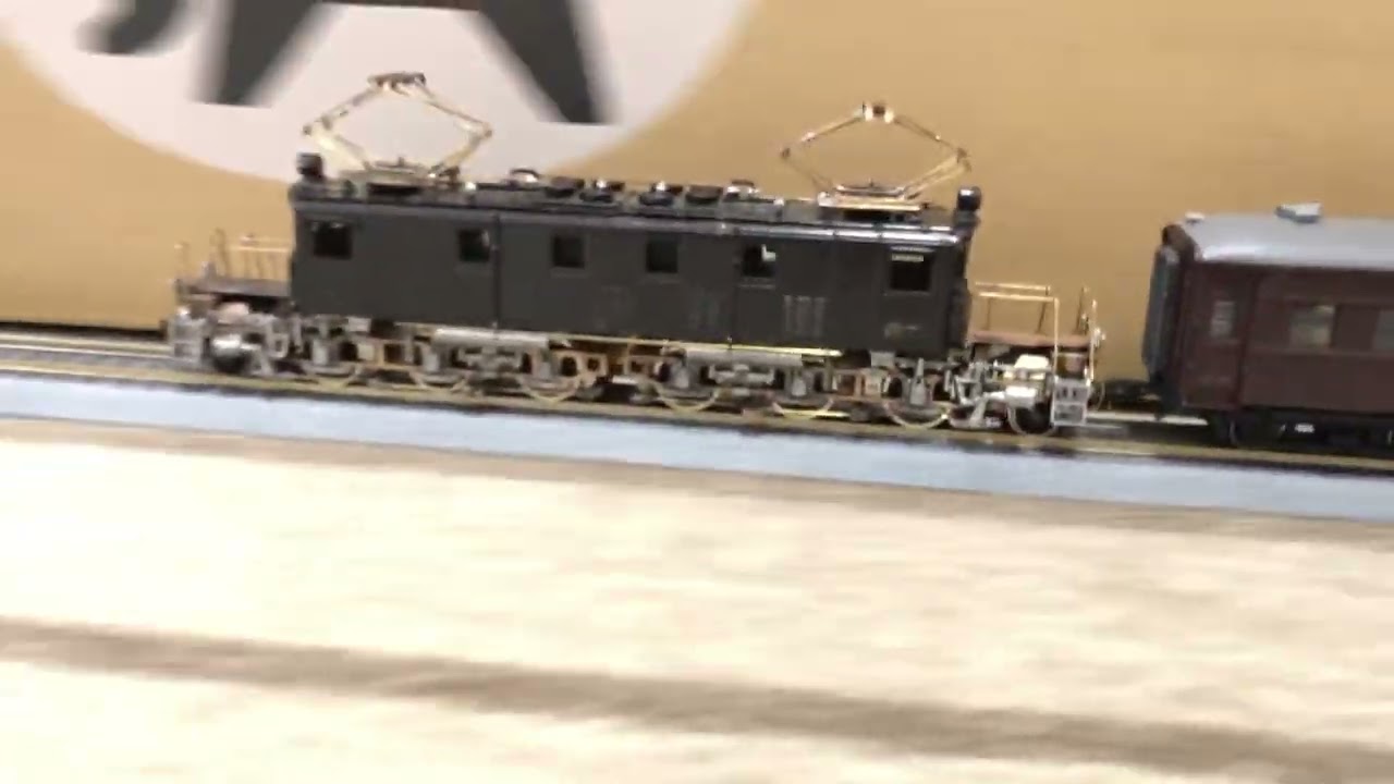 鉄道模型16番 中村精密EF51レストア再生中！ - YouTube