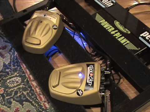 Danelectro Cool Cat Transparent Overdrive Version 1 vs V2 guitar