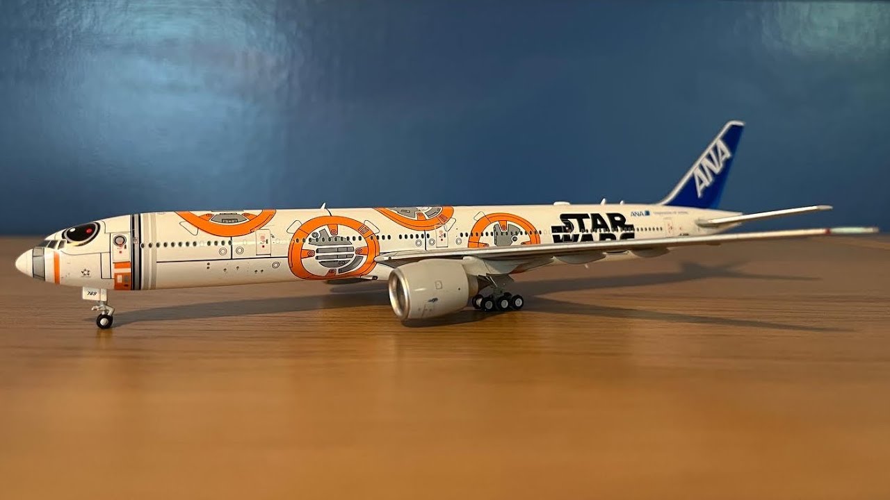 航空機・ヘリコプター ANA B777-300ER STAR WARS BB-8 1/200 1/200