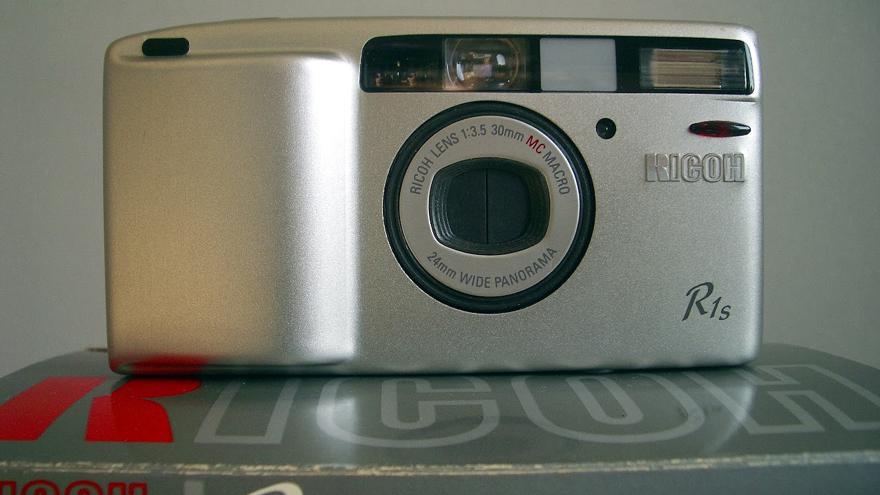 RICOH/リコー】フィルムカメラ R1s リモコン ケース付※現状渡し RICOH