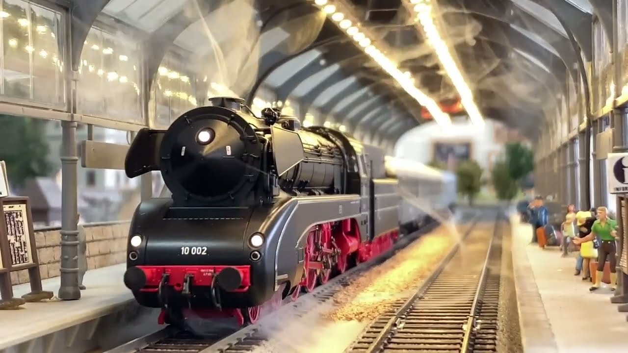 Roco BR 601 ディーゼル列車セット 7両編成 Roco BR 601 ディーゼル