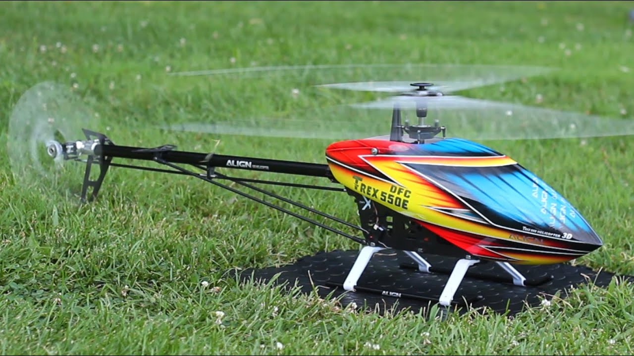 Align T-Rex 550E DFC - A Quick Look Under The Canopy - YouTube