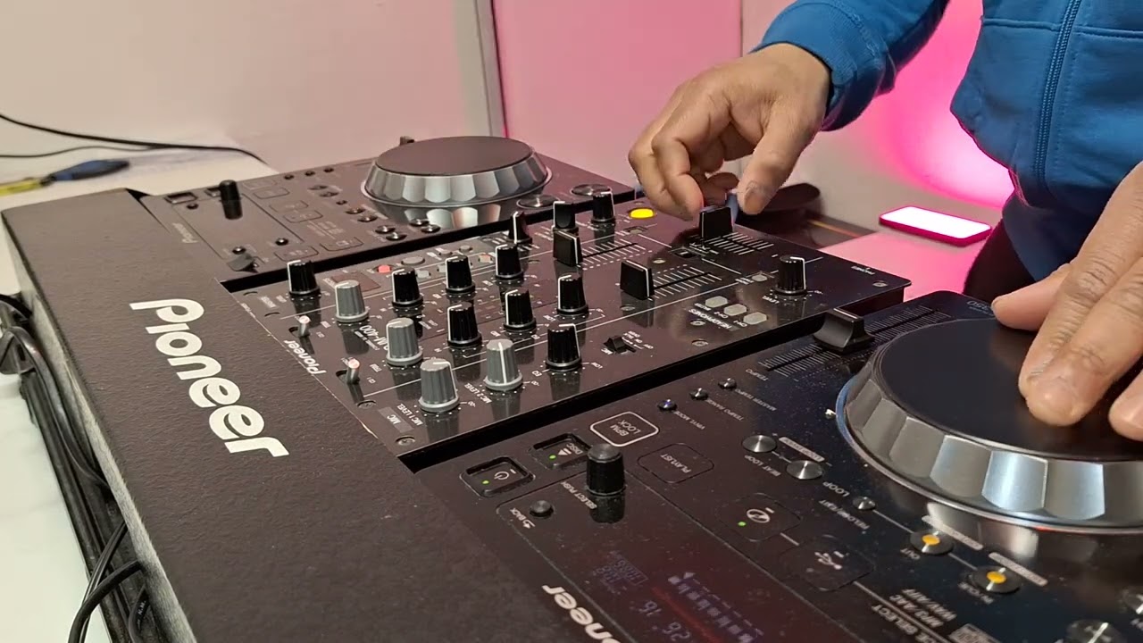 Pioneer CDJ 350 Scratching Practice with CD 💿. is it possible