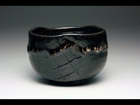 13代中里太郎右衛門、葉形の黒色陶器鉢と共箱 13代中里太郎右衛門