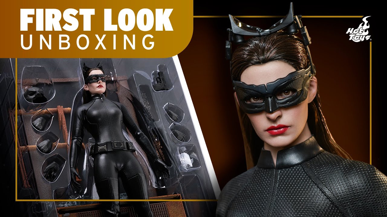 Catwoman Sixth Scale Figure by Hot Toys | Sideshow Collectibles