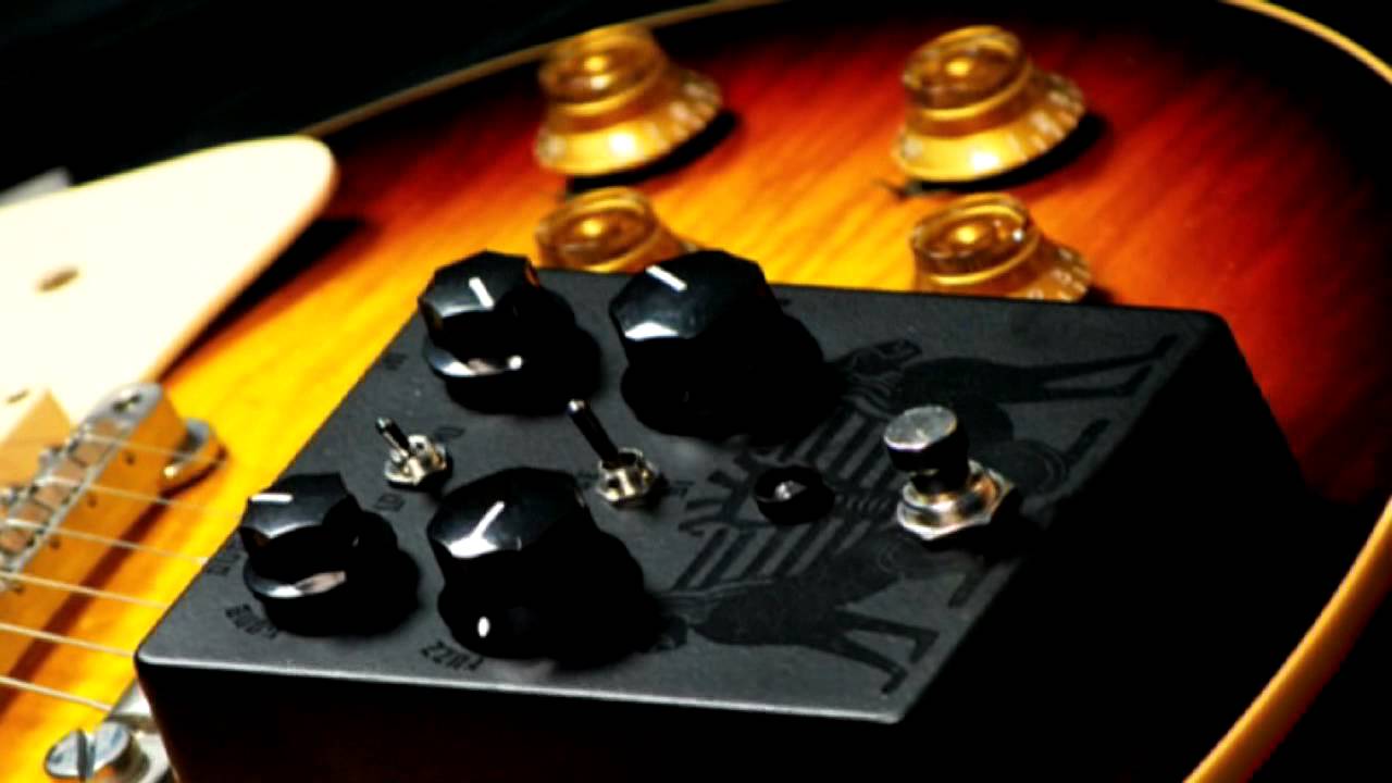 Prymaxe Vintage Wah Pedal Shootout Pt. IV: Budda Budwah v. Ernie