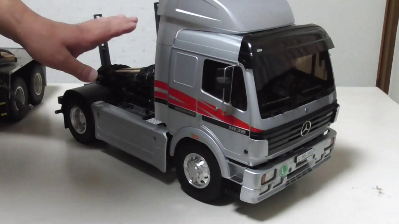 メルセデス・ベンツ 1838LS トラクター トラック 1/14 Amazon.com