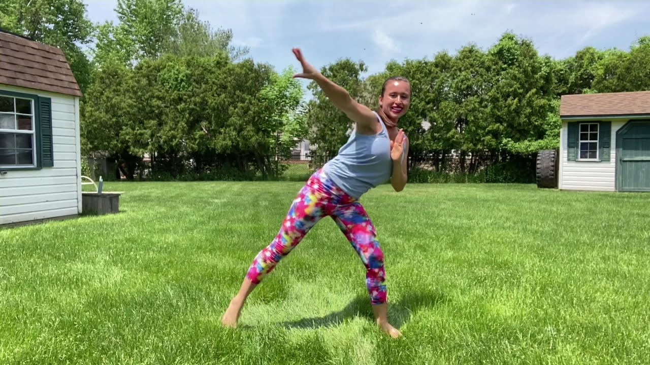 Beginner Workout to Clear Mind/Boost Mood in 10 Minutes! - YouTube