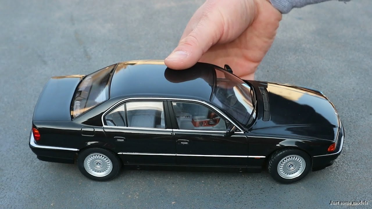 1:18 BMW 740i E38 - KK-Scale [Unboxing] - YouTube