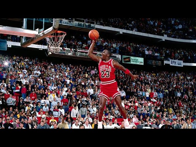 神業】ダンクコンテストで自重せずに人間離れ技を披露する人たちww