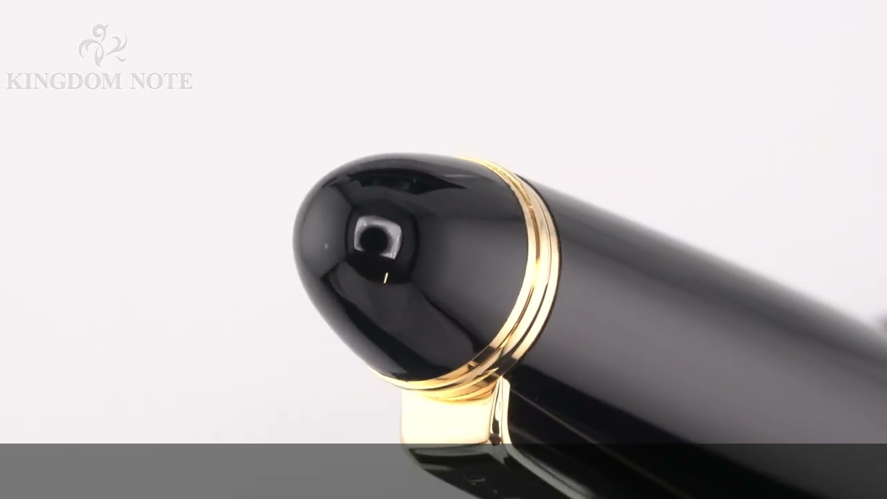 PILOT パイロット 万年筆 カスタム743 ブラック フォルカン - YouTube