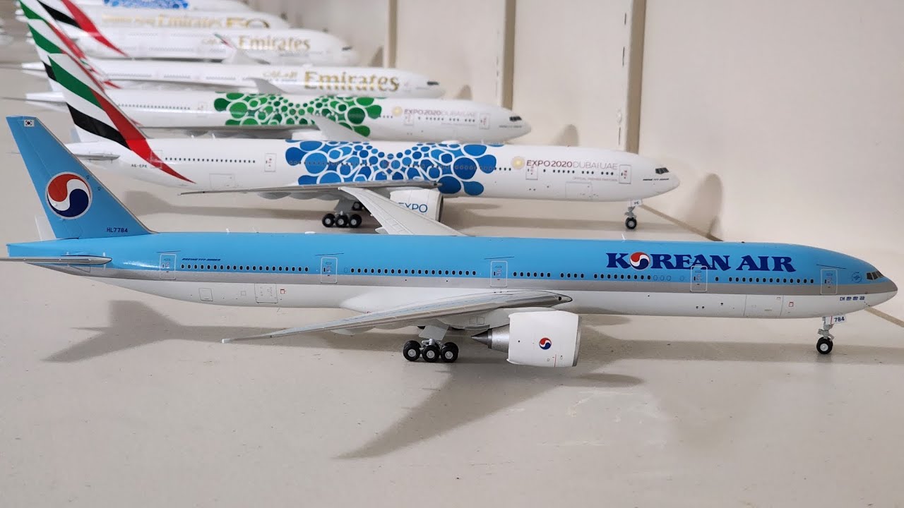 4K - GeminiJets Korean Air Boeing 777-300ER HL7784; Scale 1:200