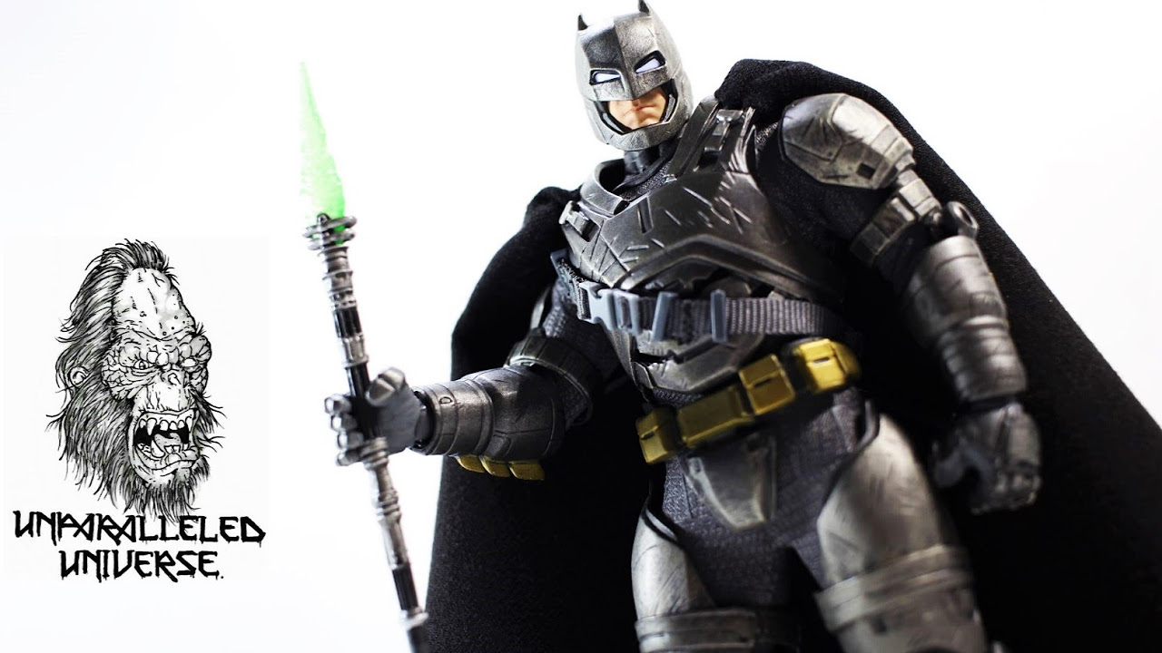 San Diego Comic-Con 2016 Exclusive Mezco One:12 Collective Armored
