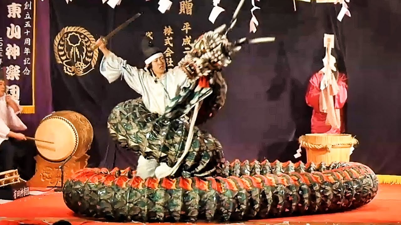 八岐大蛇 神楽面 石見神楽 広島神楽 芸北（北広島） 伝統工芸 蛇頭