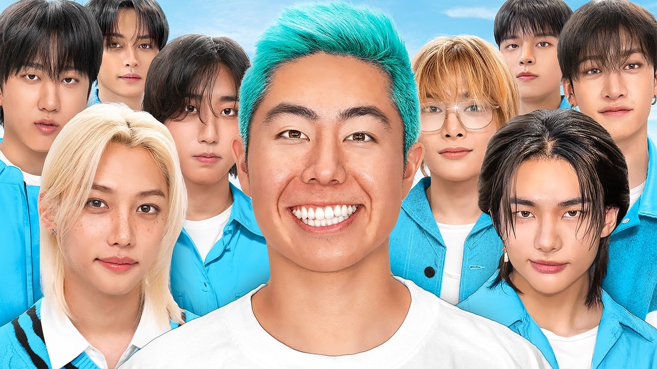 Surprising Stray Kids With Custom Gifts! - YouTube